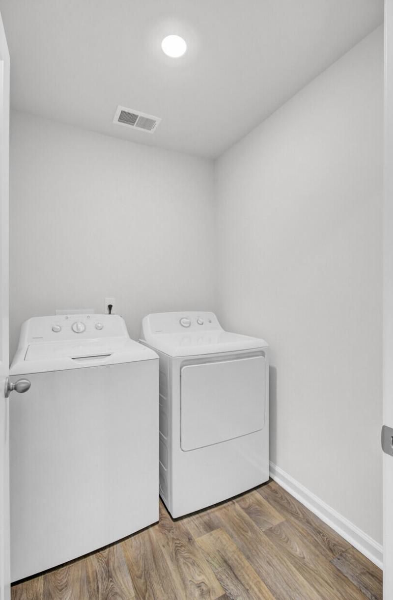 466 Cedarview Road Photo 33