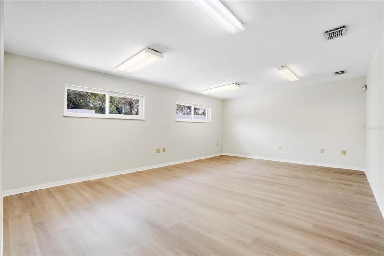 3248 Commercial Way, Spring Hill, FL 34606 Photo