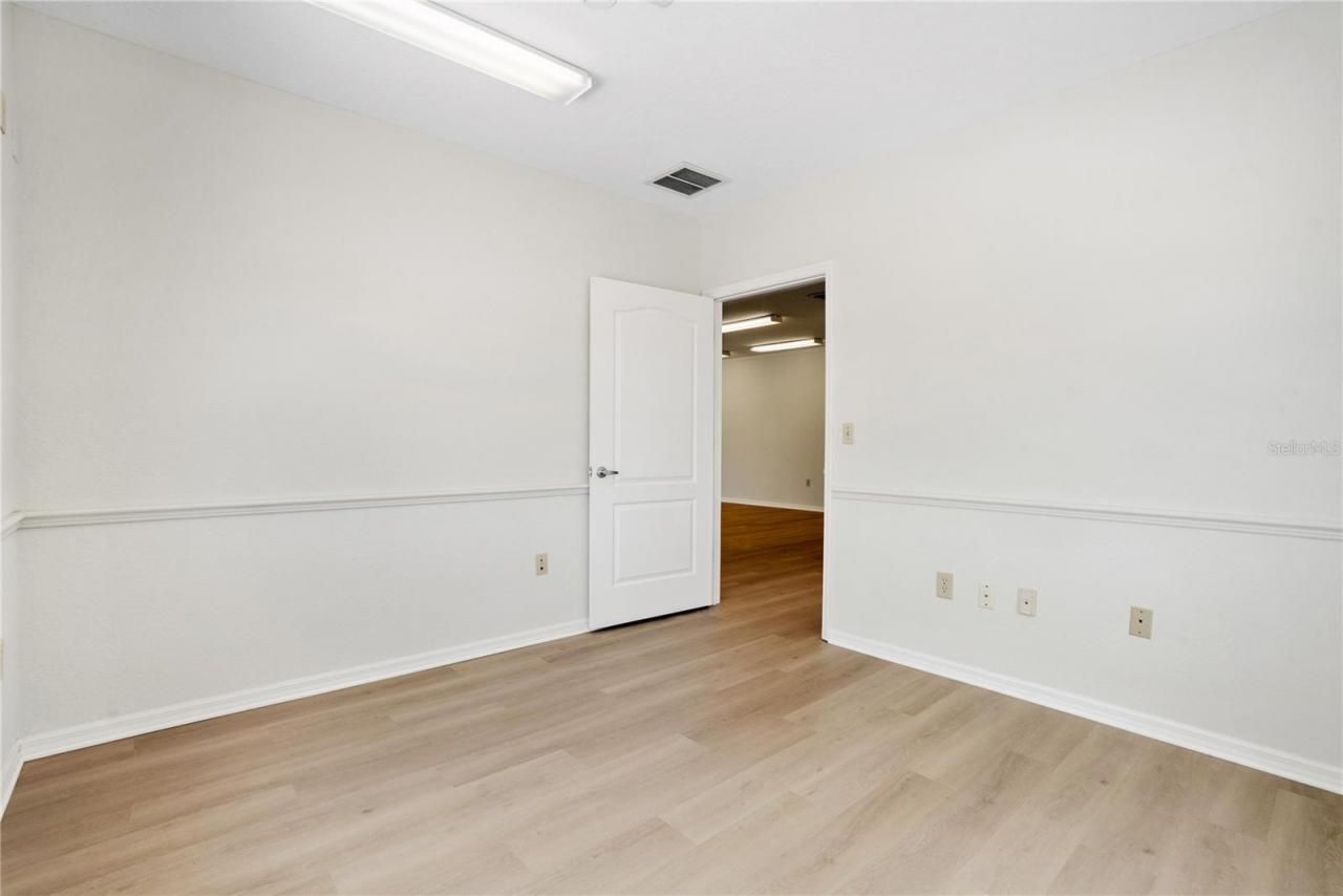 3248 Commercial Way, Spring Hill, FL 34606 Photo