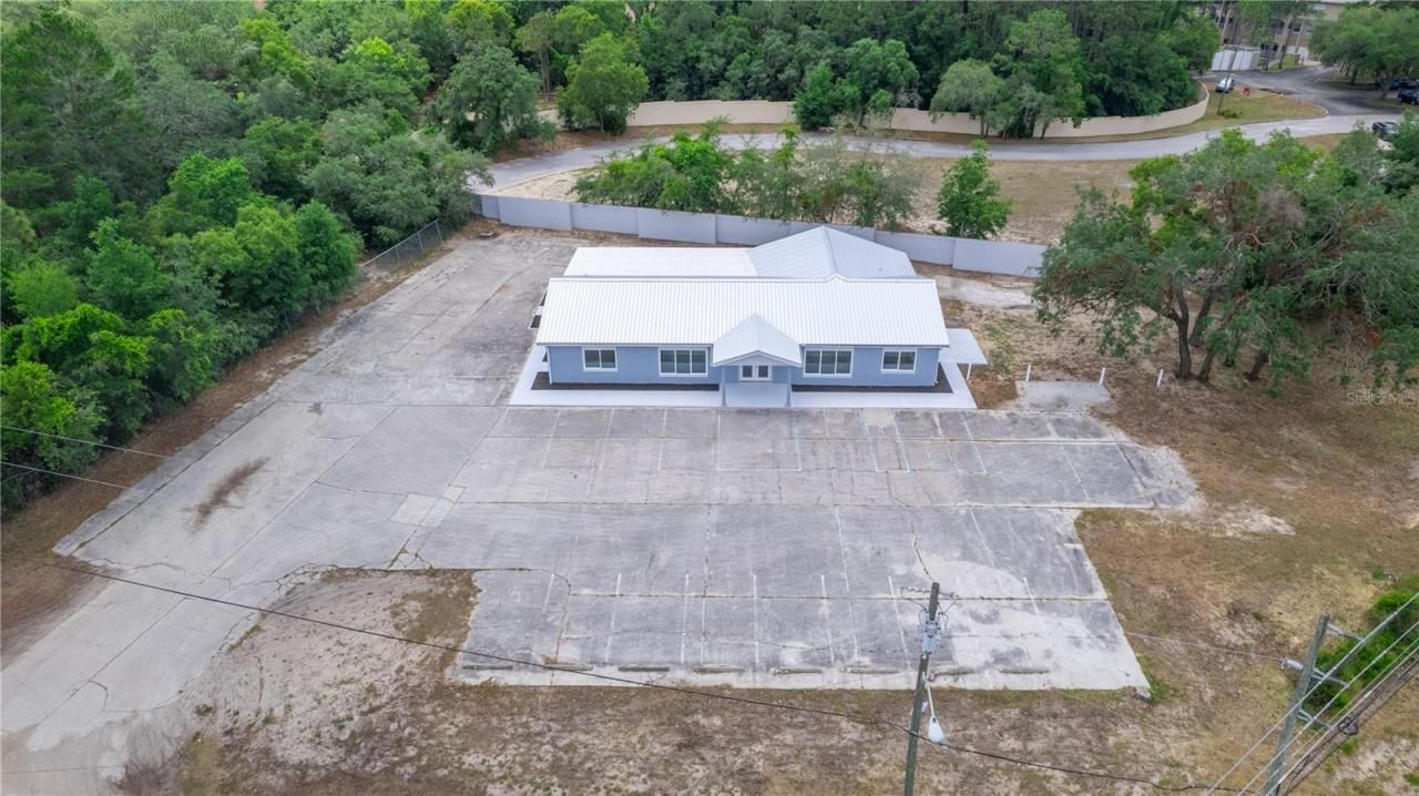 3248 Commercial Way, Spring Hill, FL 34606 Photo