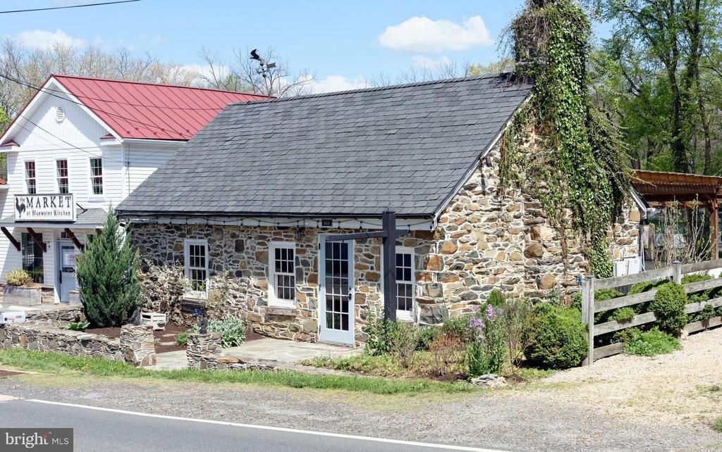 9030 JOHN S. MOSBY, UPPERVILLE, VA 20184