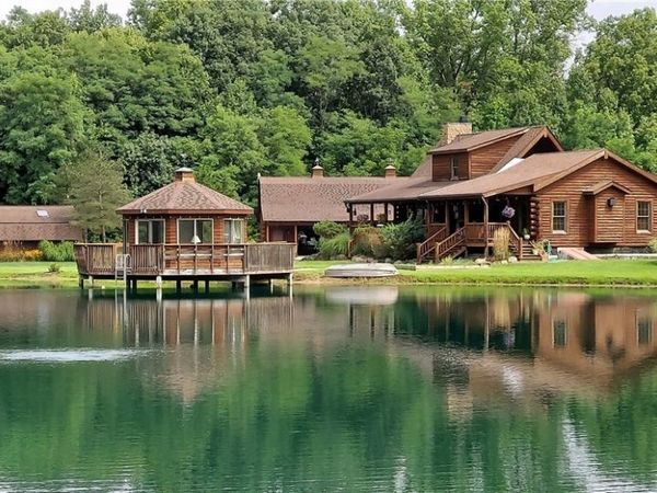 1491 Vesta Road, Wakeman, OH 44889