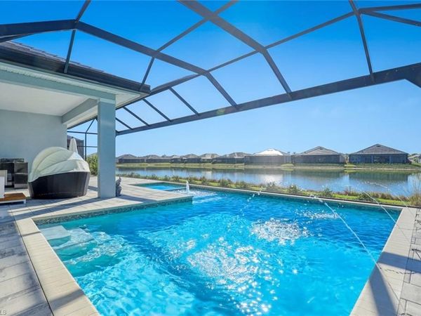 14327 Laguna Springs LN, NAPLES, FL 34114