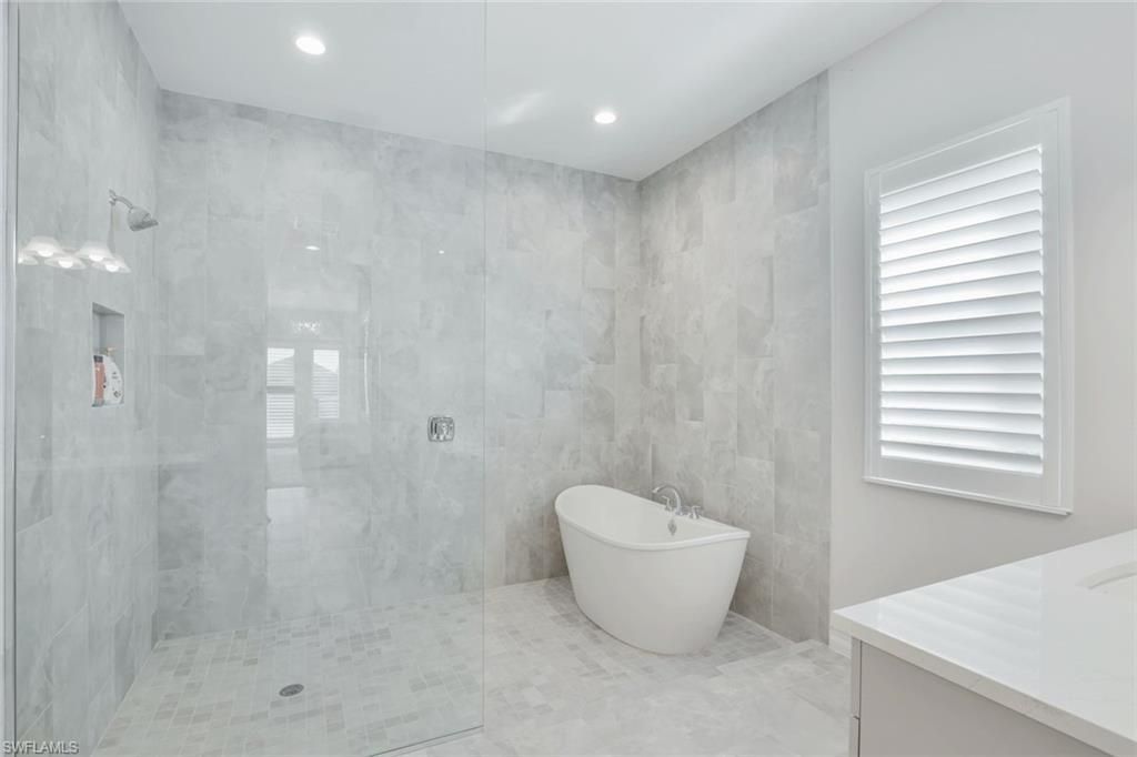 14327 Laguna Springs Ln, Naples, FL 34114 Photo