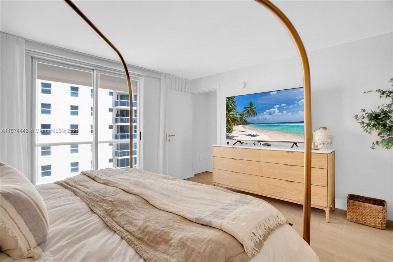 9195 Collins Ave, Unit 903, Surfside, FL 33154 Photo