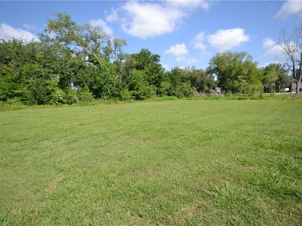 145 PLEASANT VALLEY Drive, Des Allemands, LA 70030