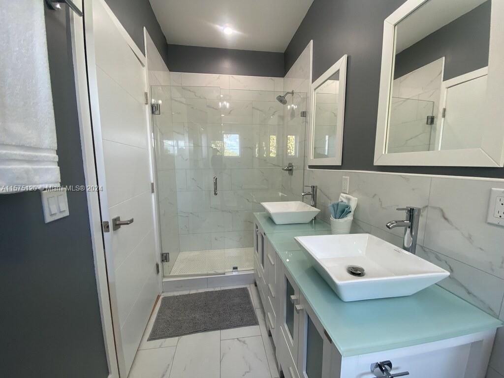 Please Call For Address, Unit 3445, Miami, FL 33145 Photo