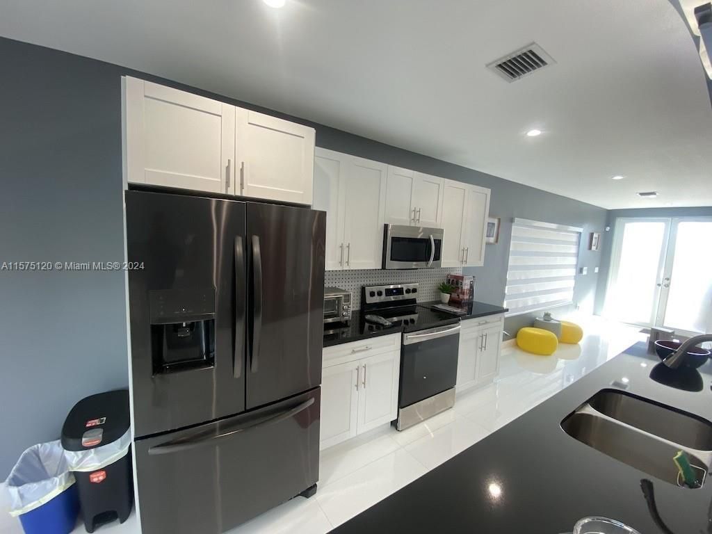 Please Call For Address, Unit 3445, Miami, FL 33145 Photo
