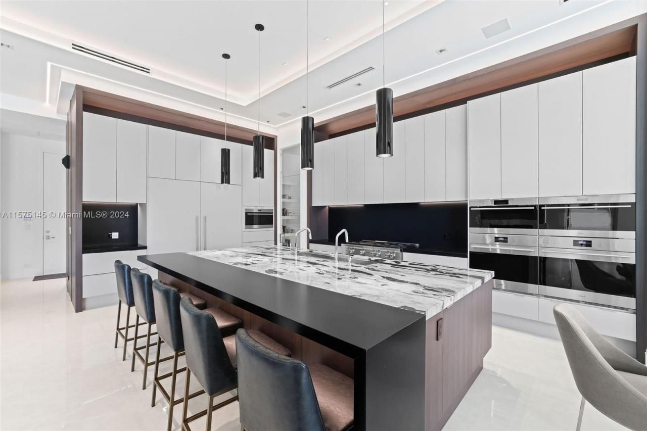 749 Bamboo Dr, Boca Raton, FL 33432 Photo