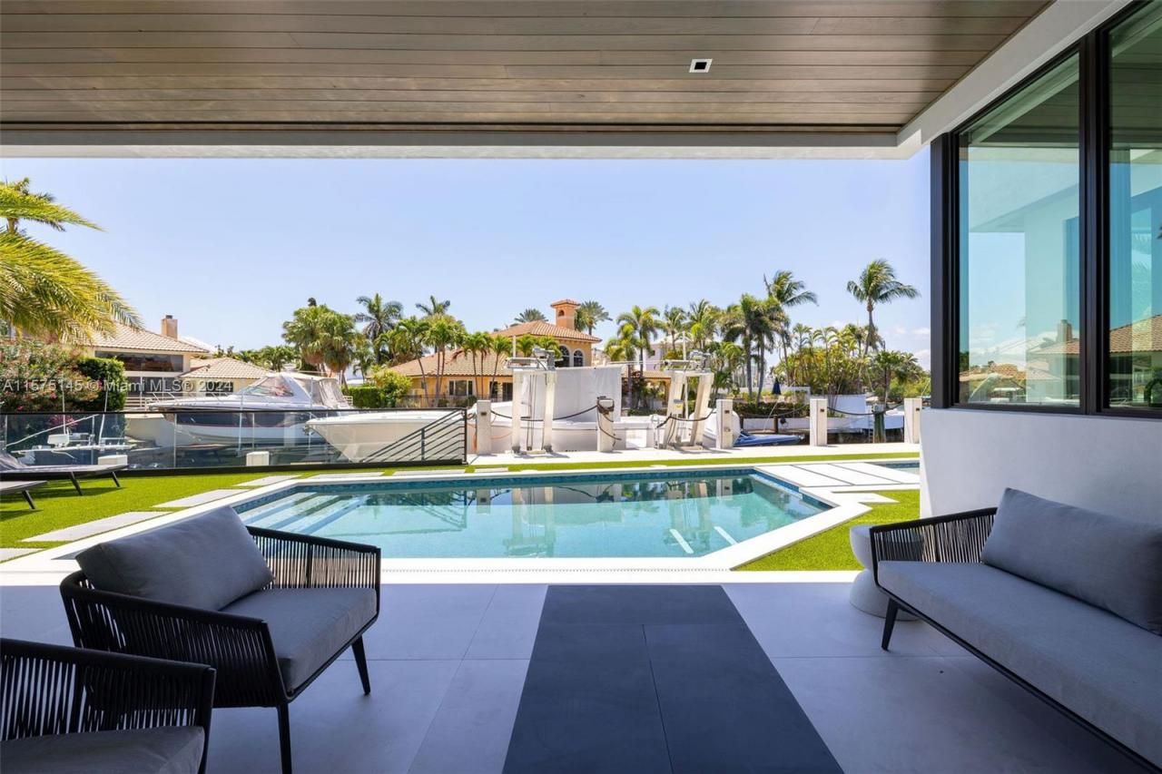 749 Bamboo Dr, Boca Raton, FL 33432 Photo