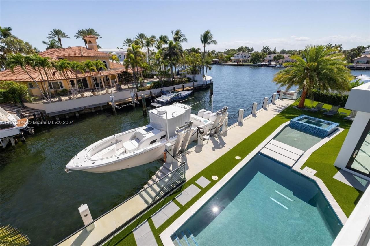 749 Bamboo Dr, Boca Raton, FL 33432 Photo