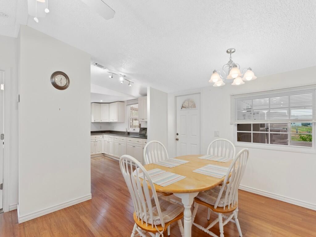 471 Tropical Isles Circle, Fort Pierce, FL 34982 Photo