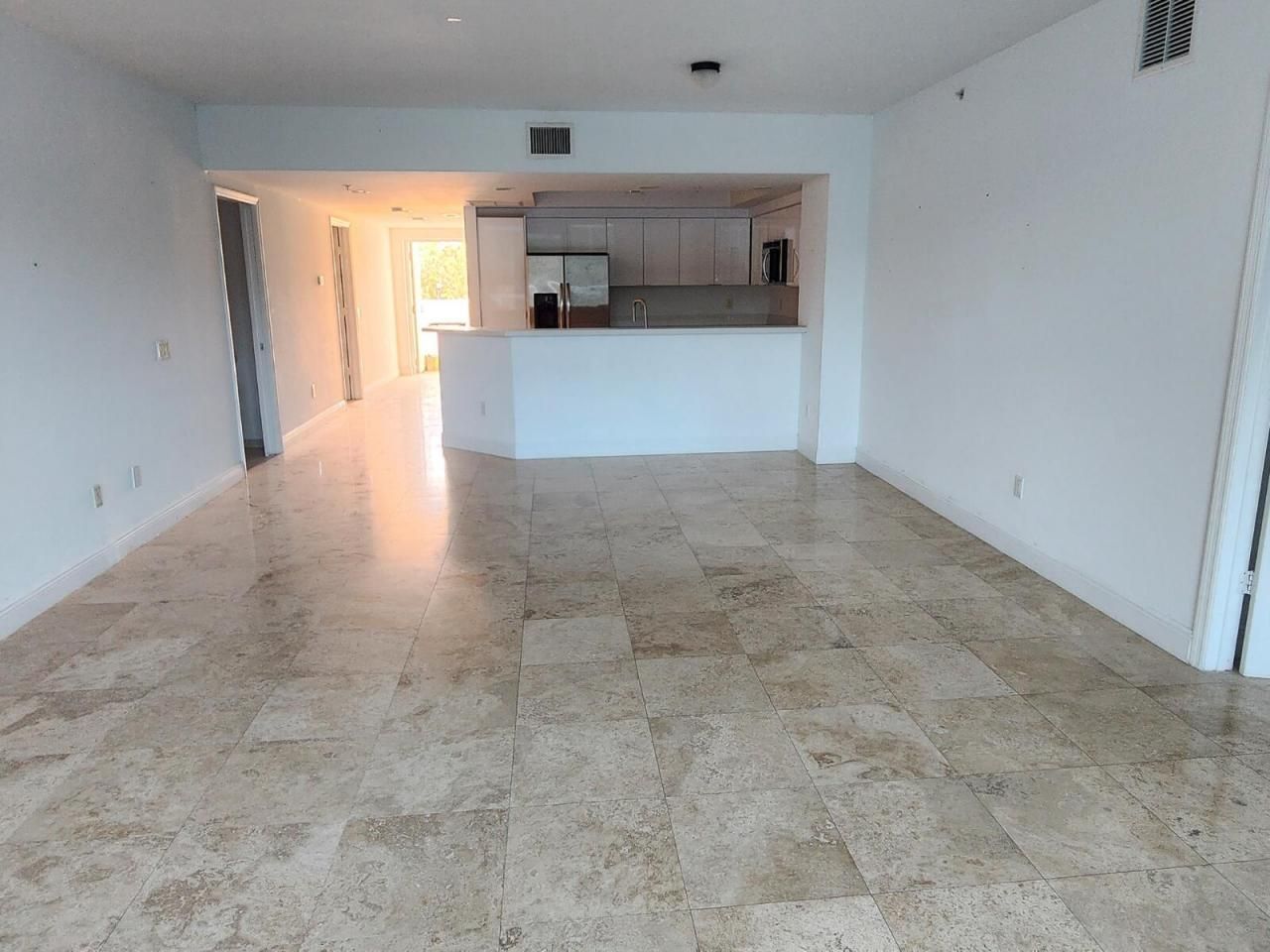 15051 Royal Oaks Lane, Unit 202, North Miami, FL 33181 Photo