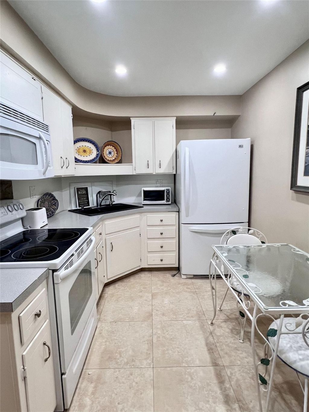 3300 NE 36th Street, Unit 518, Fort Lauderdale, FL 33308 Photo