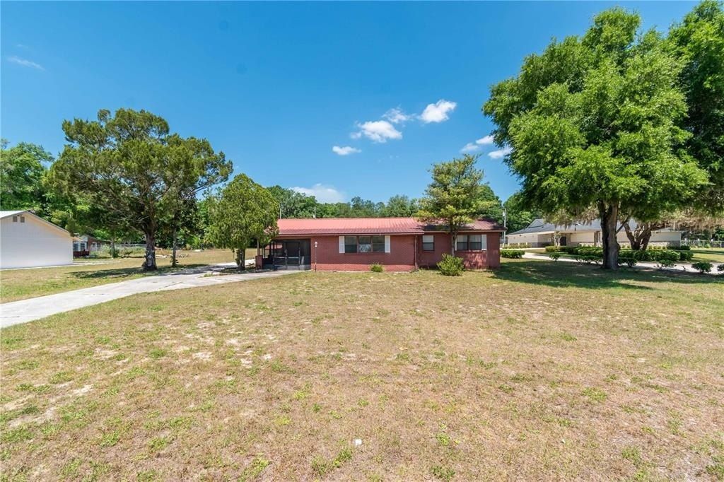 1410 State Road 20, Interlachen, FL 32148 Main Photo