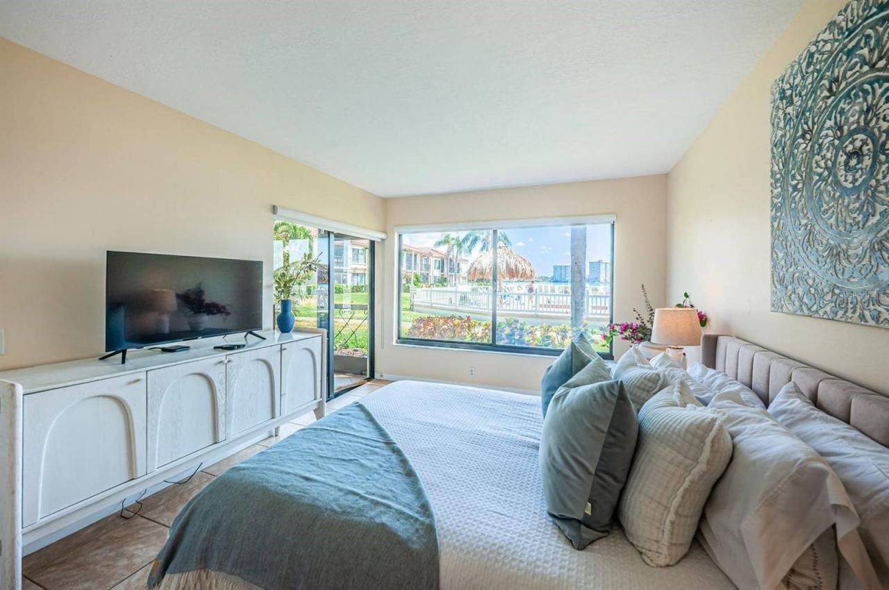 6268 Palma Del Mar Boulevard S, Unit 102, Saint Petersburg, FL 33715 Photo