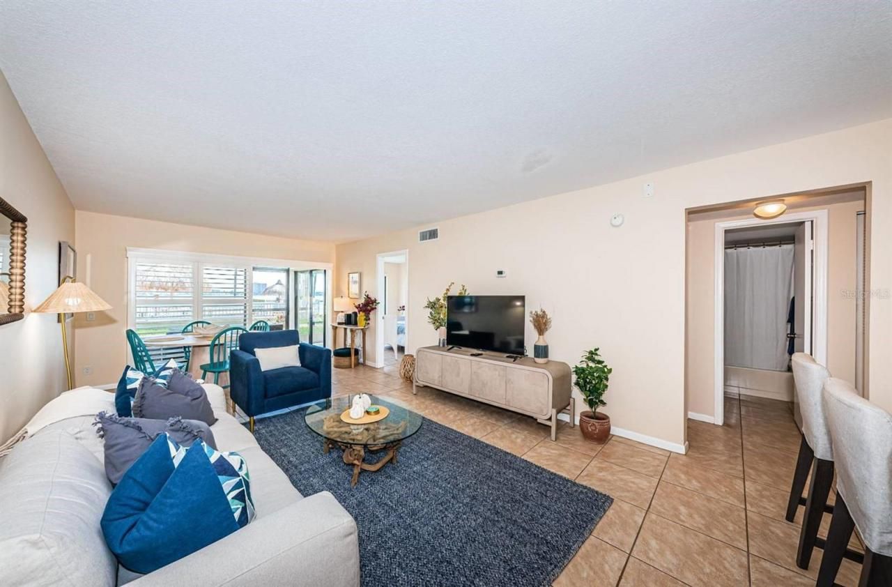 6268 Palma Del Mar Boulevard S, Unit 102, Saint Petersburg, FL 33715 Photo