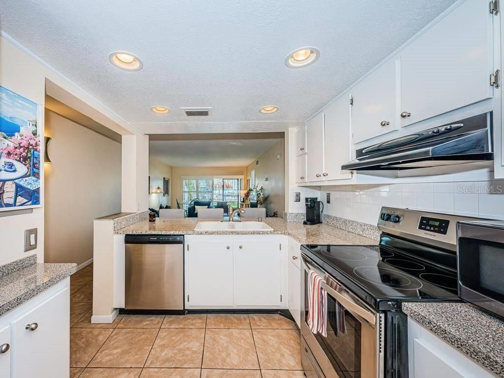 6268 Palma Del Mar Boulevard S, Unit 102, Saint Petersburg, FL 33715 Photo