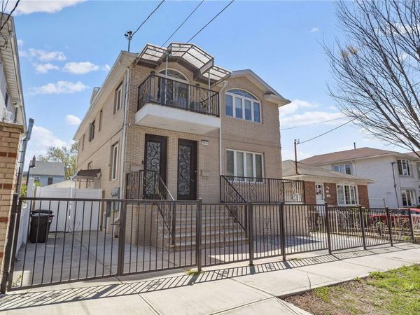 158-36 77th Road, Fresh Meadows, NY 11366