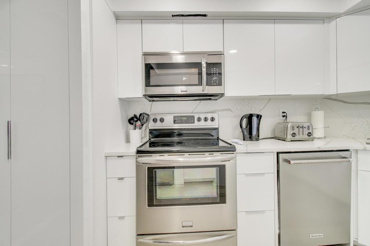 2000 Presidential Way, Unit 1401, West Palm Beach, FL 33401 Photo