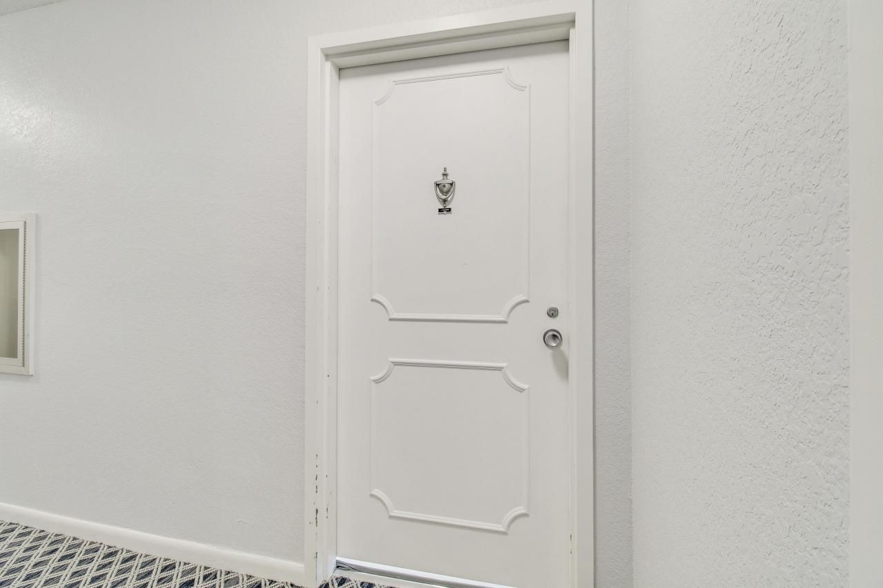 2000 Presidential Way, Unit 1401, West Palm Beach, FL 33401 Photo