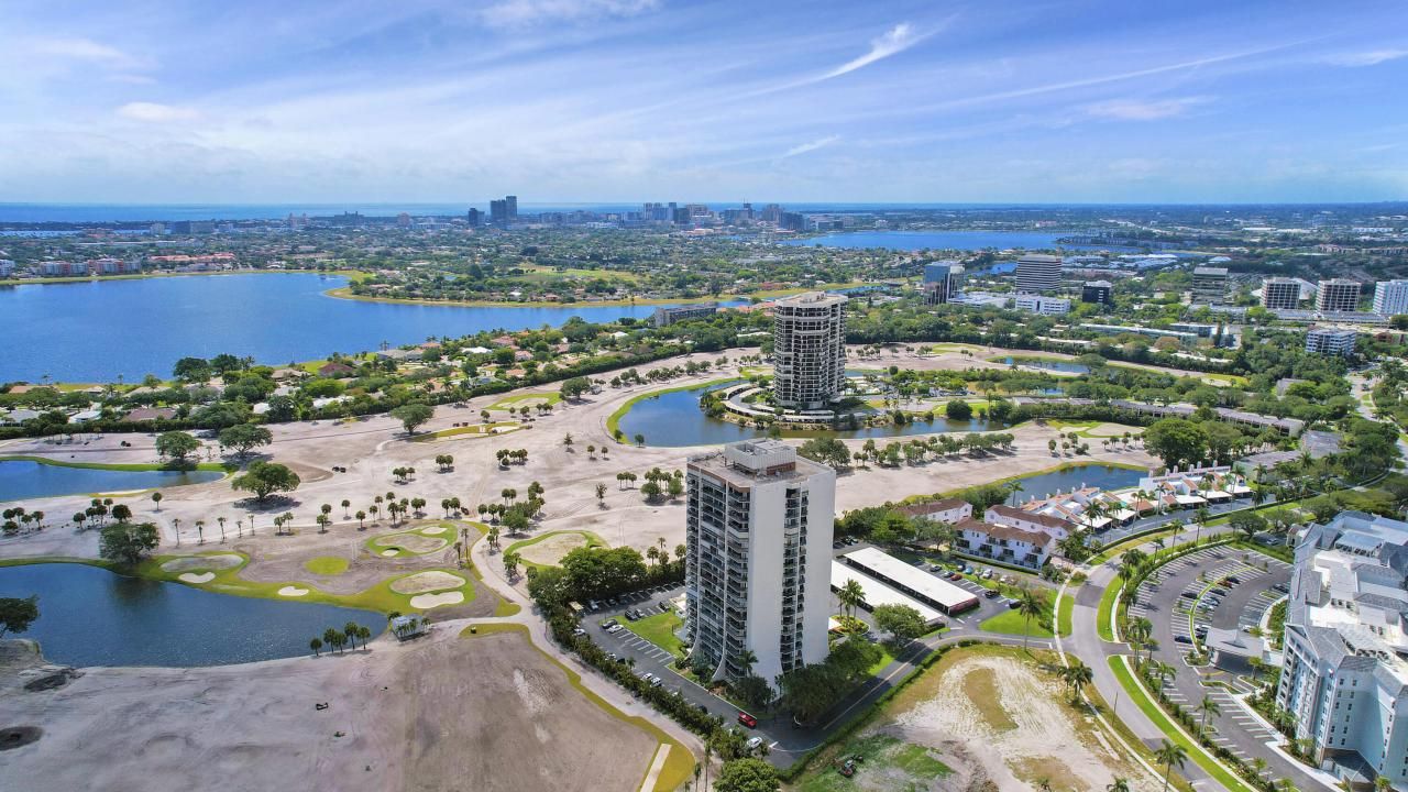 2000 Presidential Way, Unit 1401, West Palm Beach, FL 33401 Photo