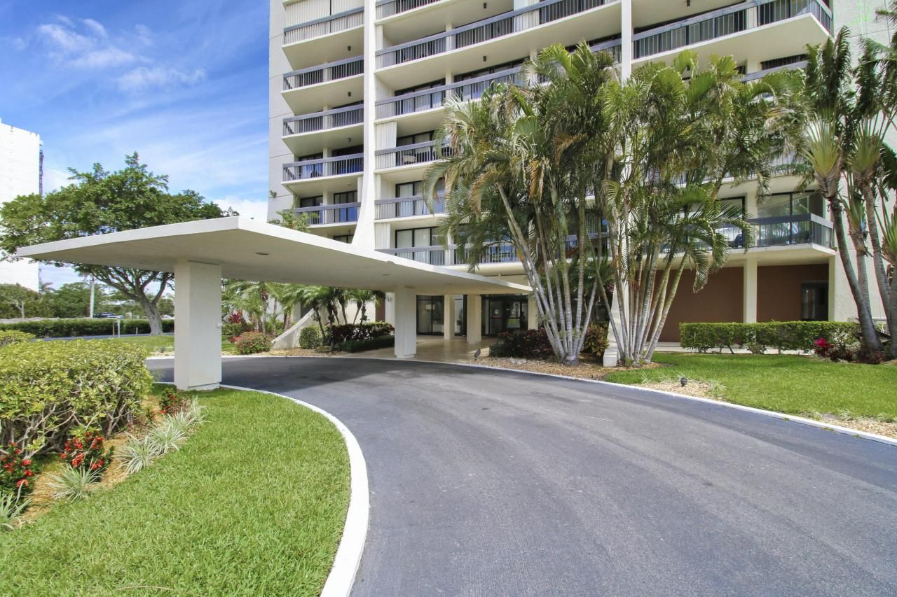 2000 Presidential Way, Unit 1401, West Palm Beach, FL 33401 Photo