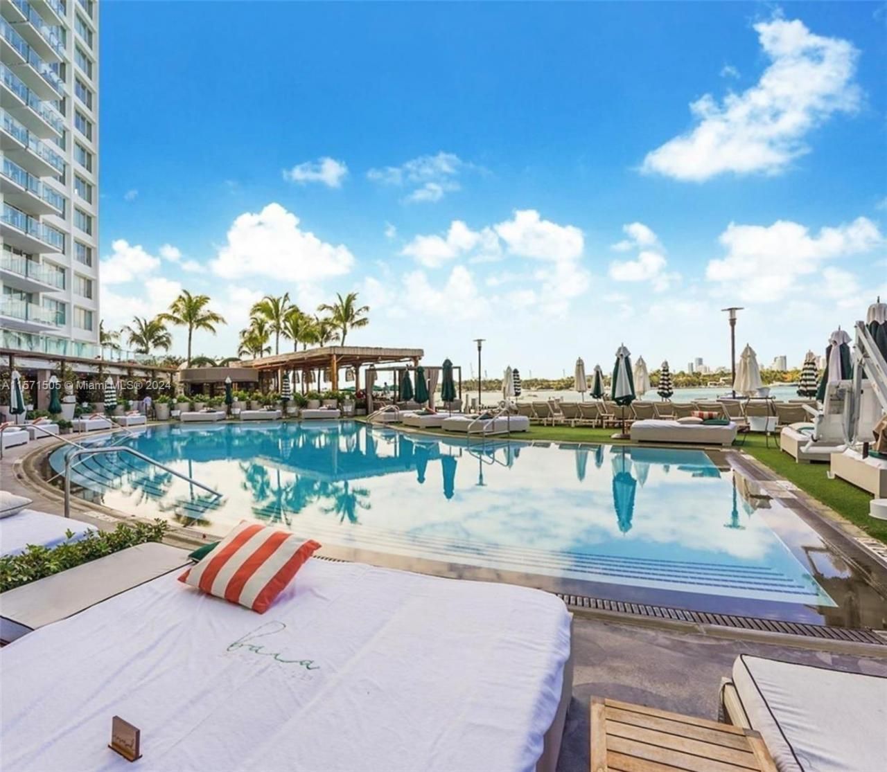 1100 West Ave, Unit 906, Miami Beach, FL 33139 Photo