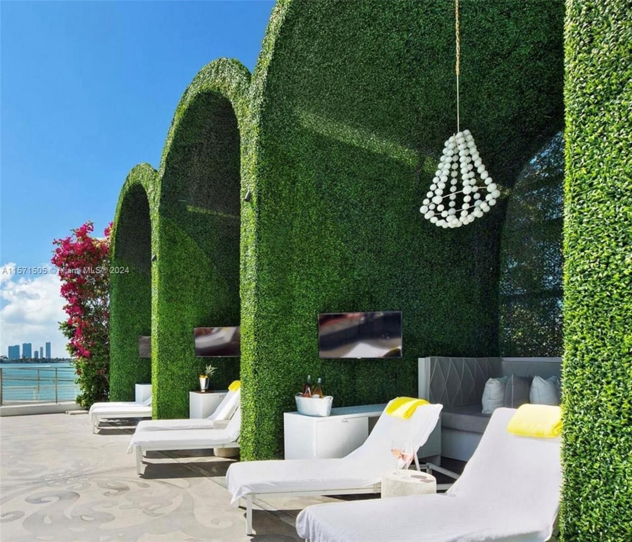 1100 West Ave, Unit 906, Miami Beach, FL 33139 Photo