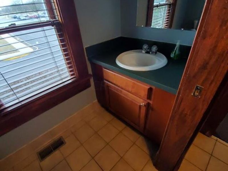 60 Hill Road S, Pickerington, OH 43147 Photo 6