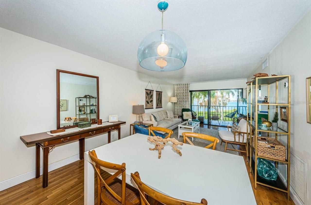 6295 Bahia Del Mar Circle, Unit 216, Saint Petersburg, FL 33715 Photo