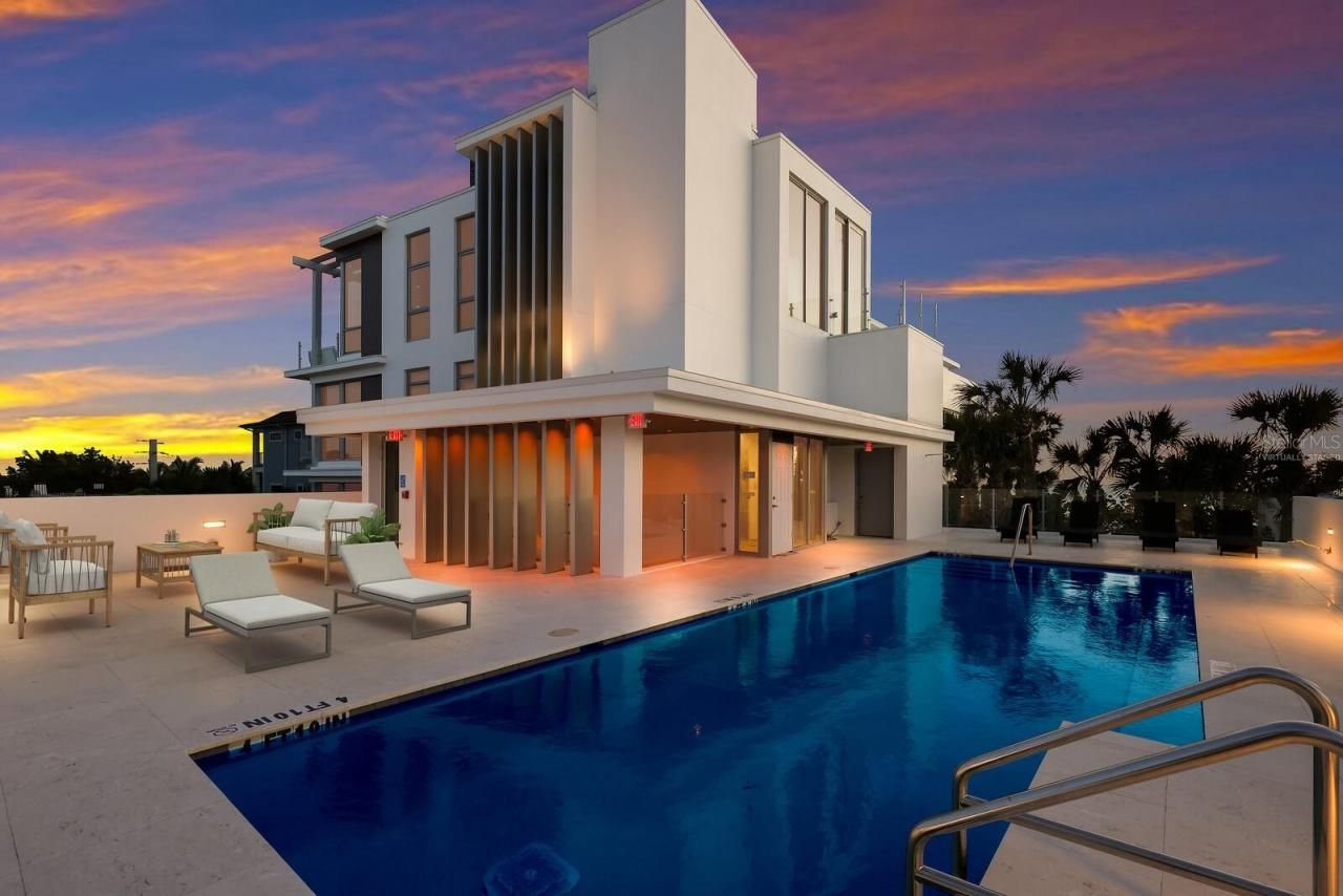 84 Avenida Veneccia, Unit 202 & 203, Sarasota, FL 34242 Photo