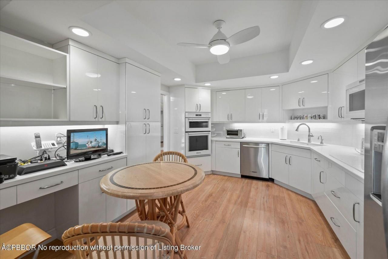 2000 S Ocean Boulevard, Unit 307N, Palm Beach, FL 33480 Photo