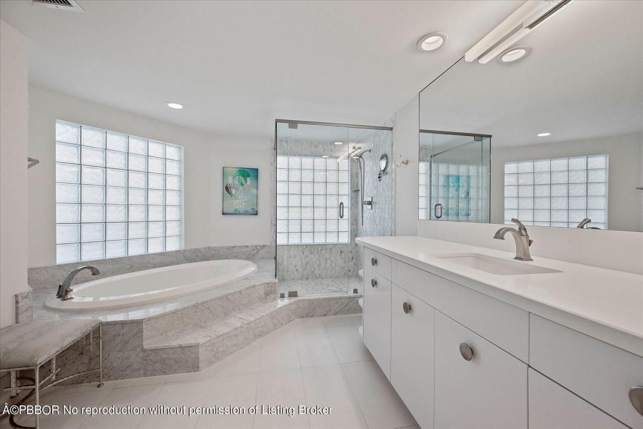 2000 S Ocean Boulevard, Unit 307N, Palm Beach, FL 33480 Photo