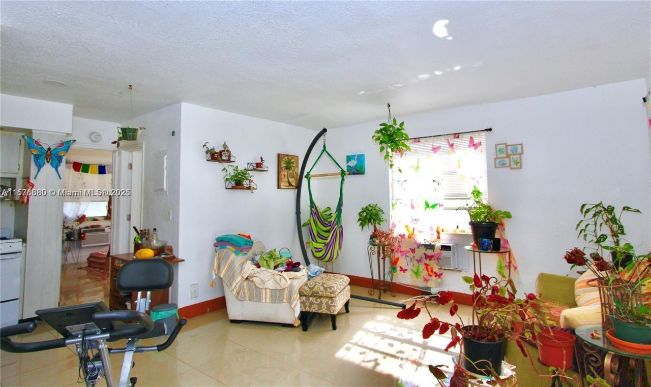 101 SE 4th Ave, Unit 1-7, Hallandale Beach, FL 33009 Photo