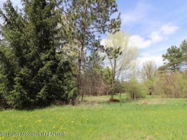 4118 Sebring Drive, Lansing, MI 48911