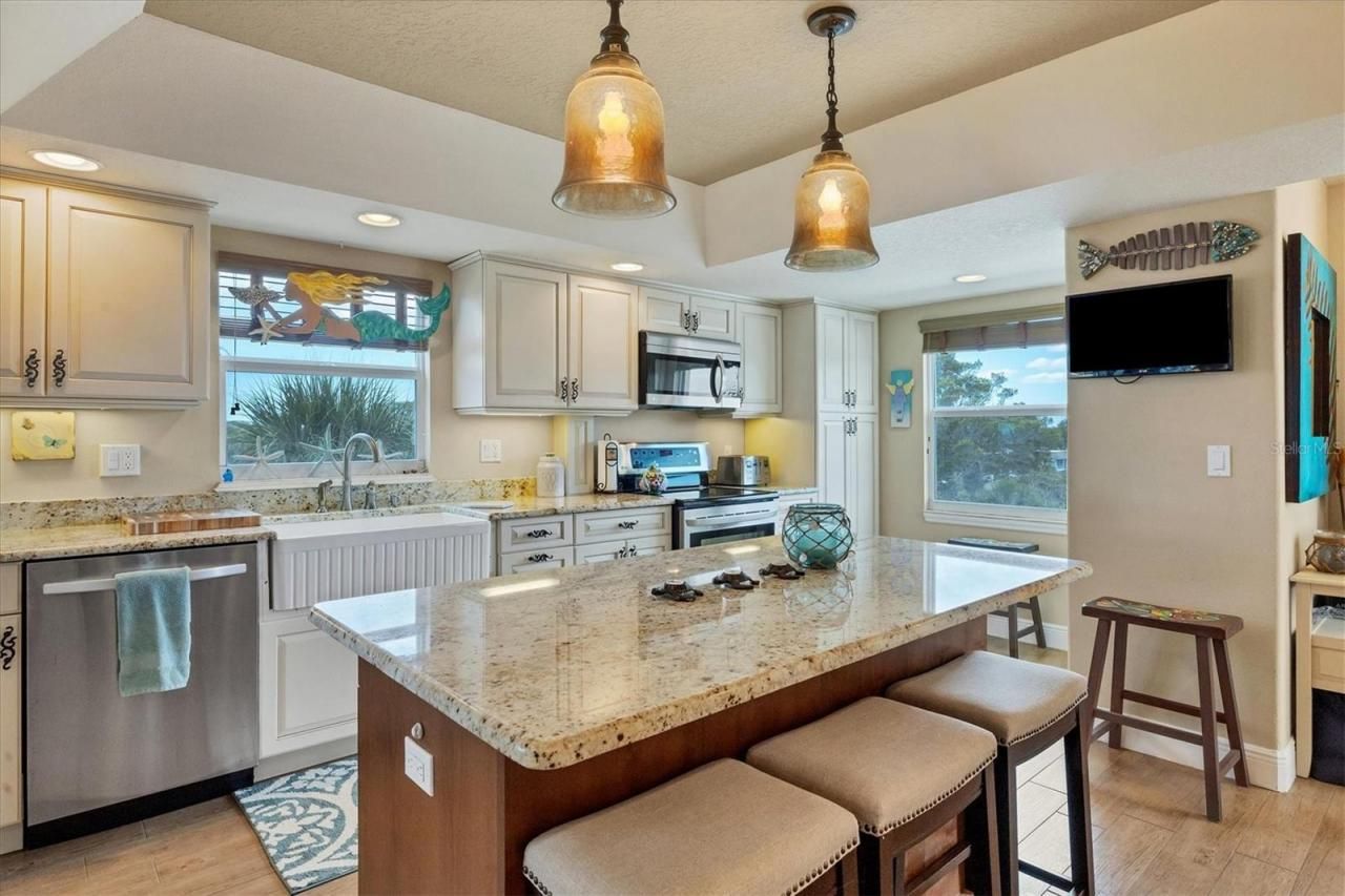 4325 Gulf Of Mexico Drive, Unit 408, Longboat Key, FL 34228 Photo