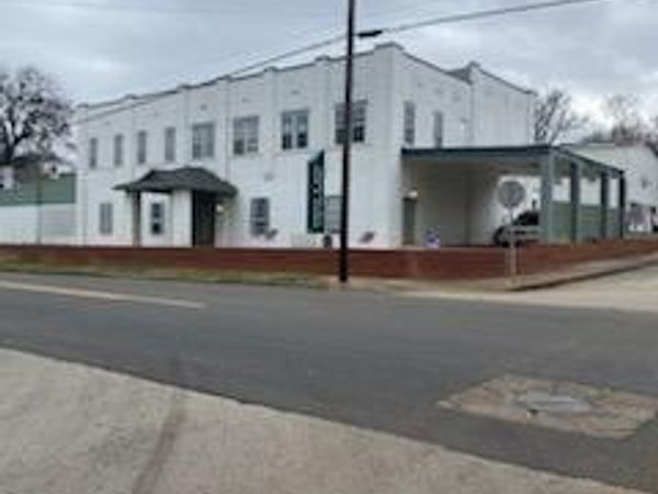 1112 N Palace Avenue, Tyler, TX 75702