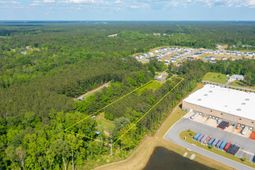 1099 Jedburg Road photo 4