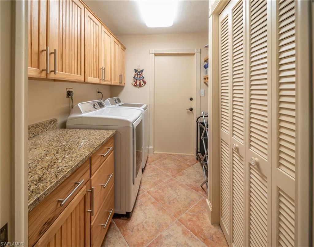 427 Torrey Pines Pt, Naples, FL 34113 Photo