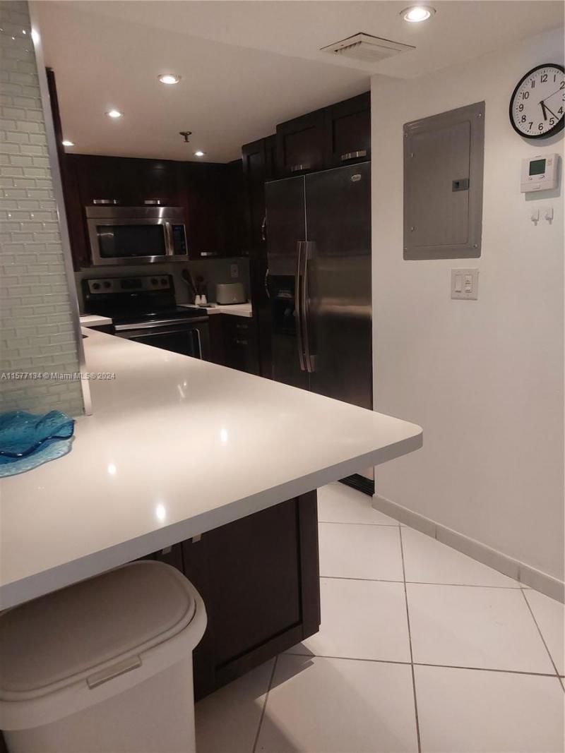 2401 Collins Ave, Unit 1107, Miami Beach, FL 33140 Photo