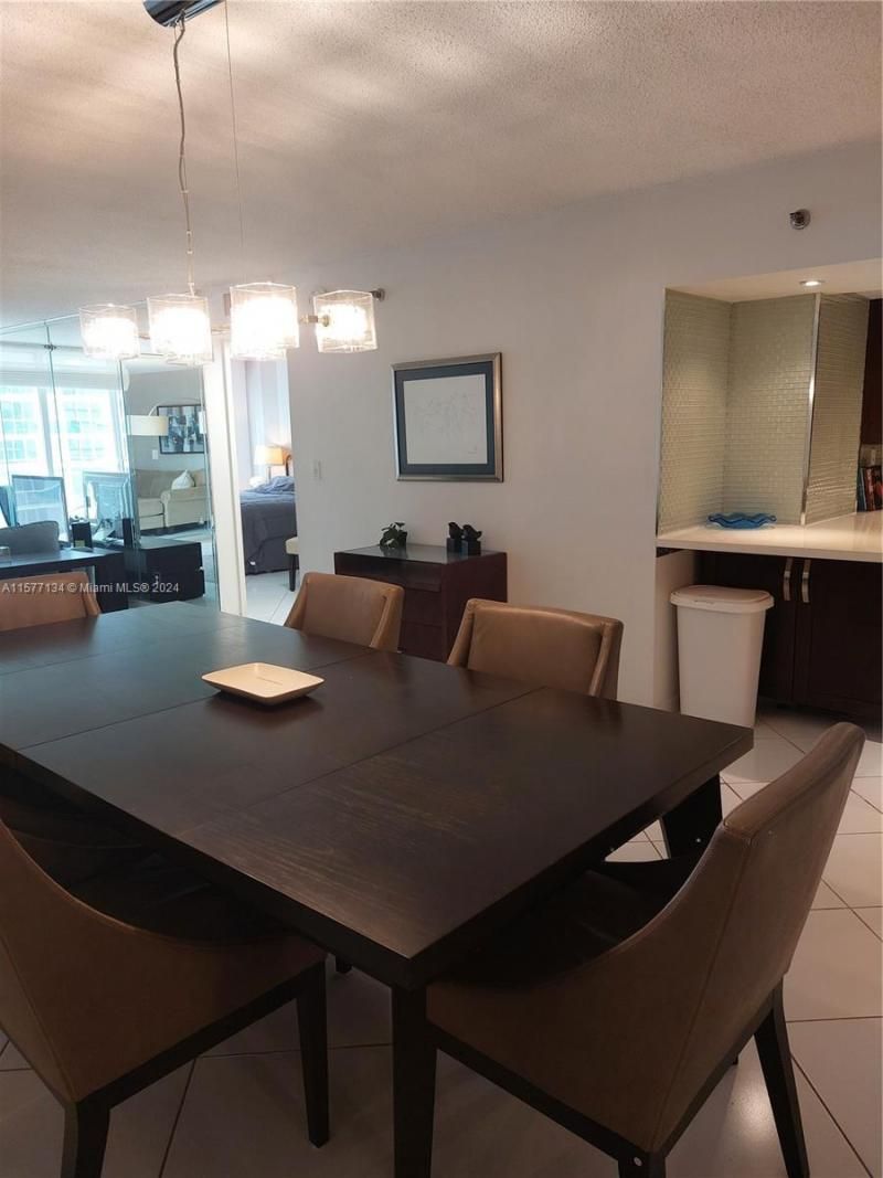 2401 Collins Ave, Unit 1107, Miami Beach, FL 33140 Photo