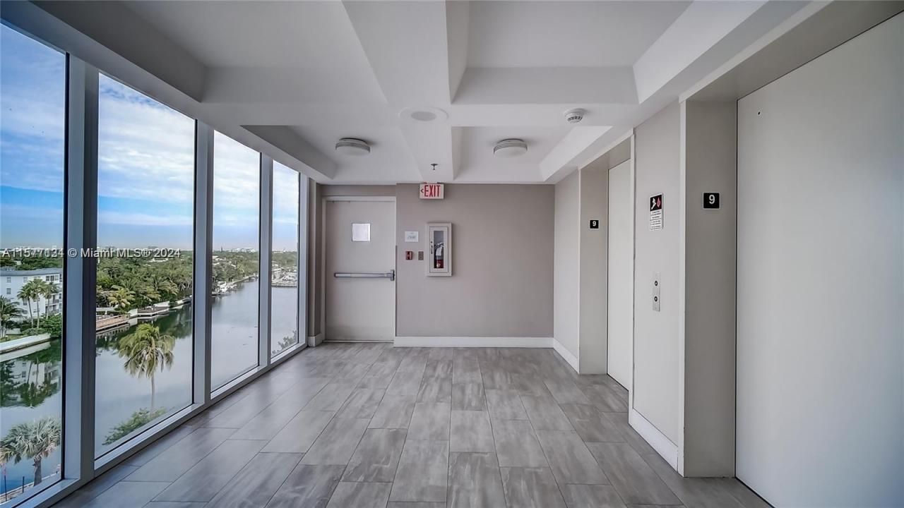 2401 Collins Ave, Unit 1107, Miami Beach, FL 33140 Photo