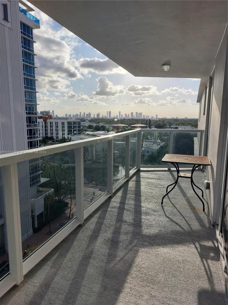 2401 Collins Ave, Unit 1107, Miami Beach, FL 33140 Photo