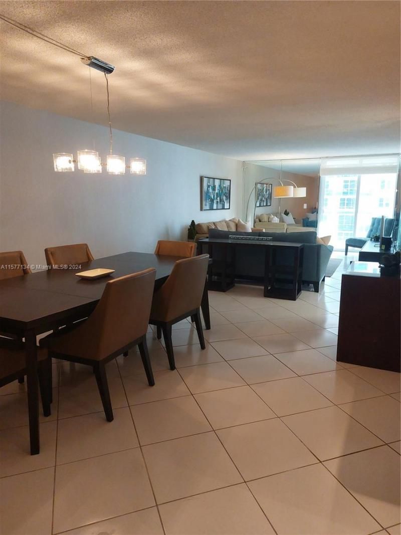 2401 Collins Ave, Unit 1107, Miami Beach, FL 33140 Photo