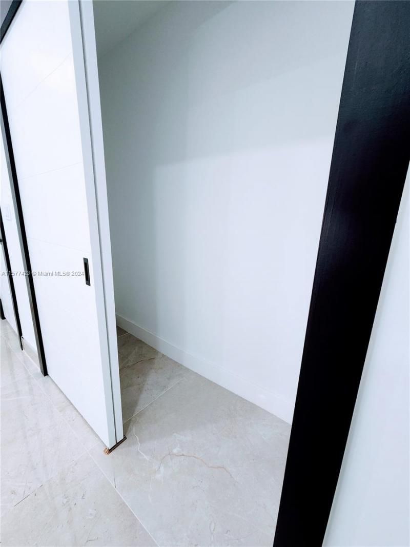 11930 NE 19th Dr, Unit 3, North Miami, FL 33181 Photo