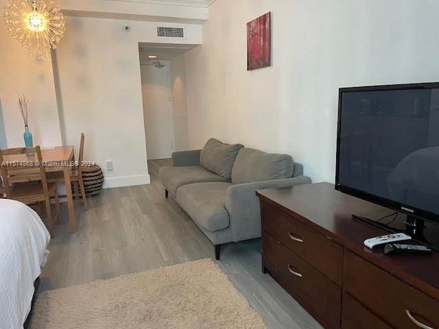 6345 Collins Ave, Unit 437, Miami Beach, FL 33141 Photo