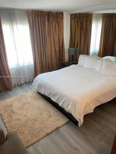 6345 Collins Ave, Unit 437, Miami Beach, FL 33141 Photo