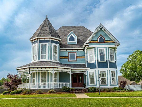 414 Legacy Blvd., Hattiesburg, MS 39402