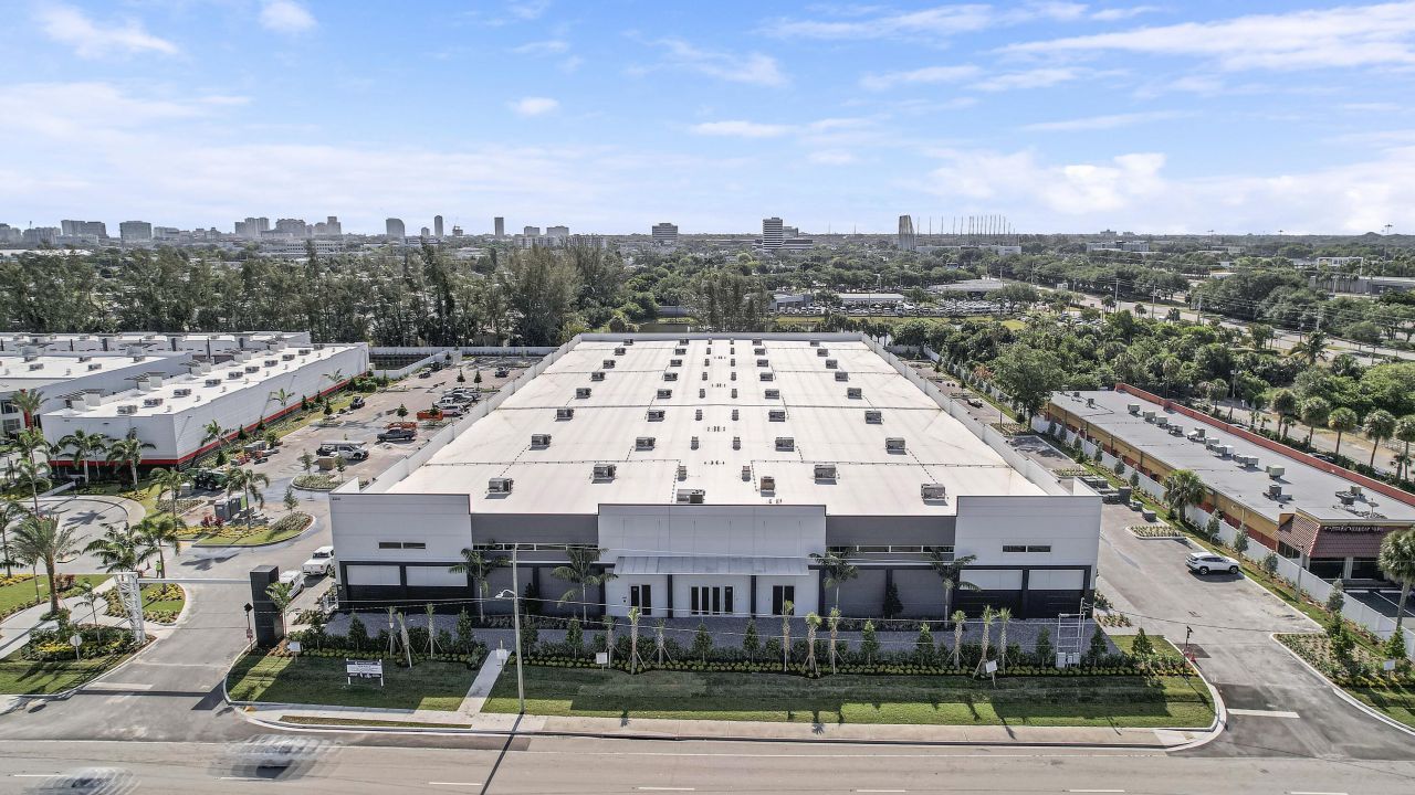 1050 N Congress Avenue, Unit A1 - A16, West Palm Beach, FL 33409 Photo